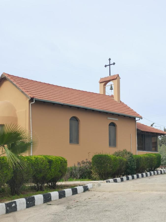 Madaba Camp Resort Екстериор снимка