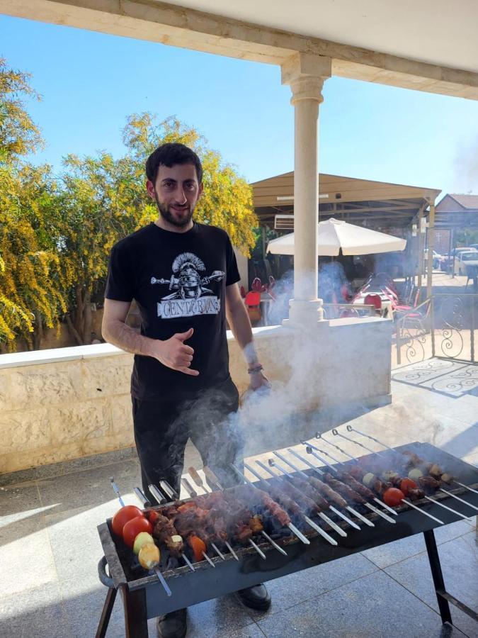 Madaba Camp Resort Екстериор снимка