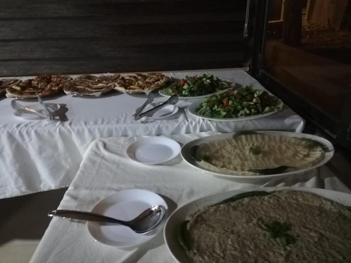Madaba Camp Resort Екстериор снимка