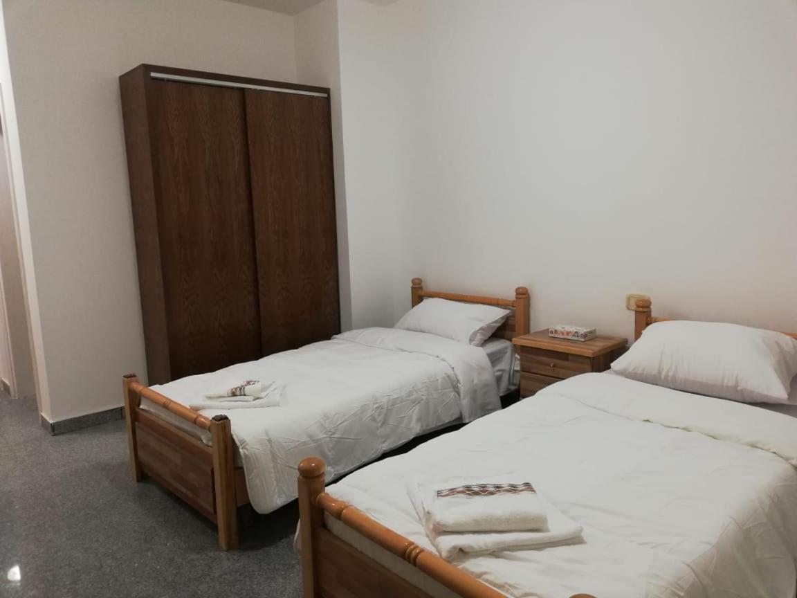 Madaba Camp Resort Екстериор снимка