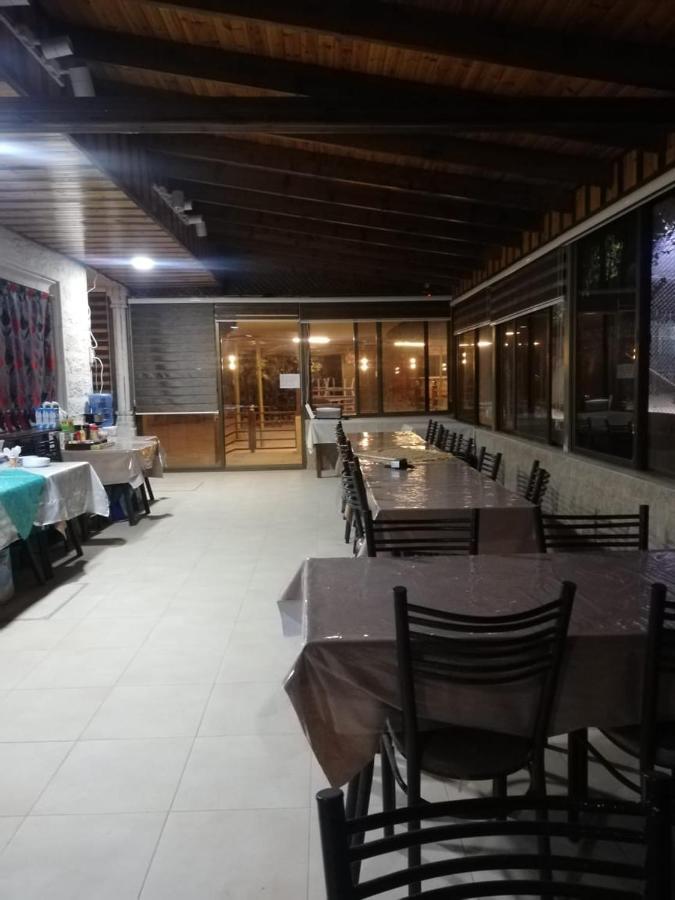 Madaba Camp Resort Екстериор снимка