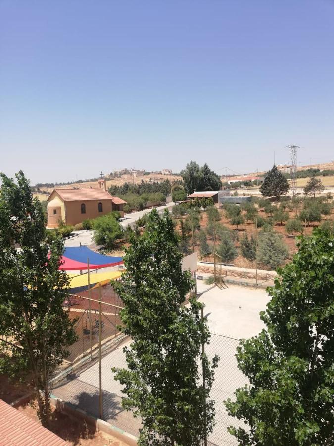Madaba Camp Resort Екстериор снимка